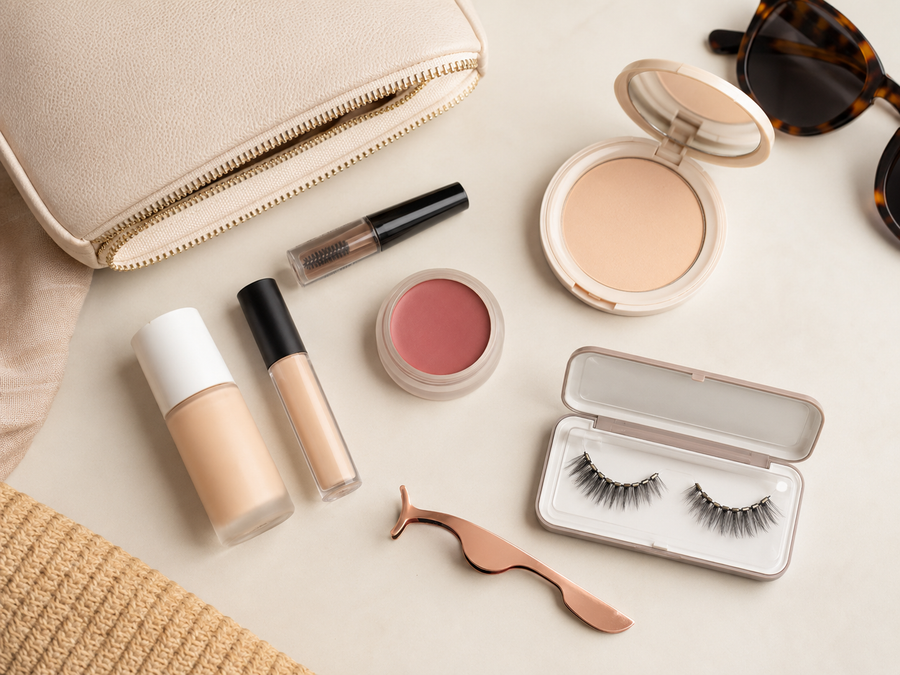 Travel Makeup Essentials: What to Pack for an Easy Beauty Routine (2026 Guide)