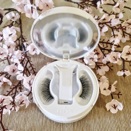 Magnetic Eyelashes With Applicator: Do You Need One & How to Use It (2026)